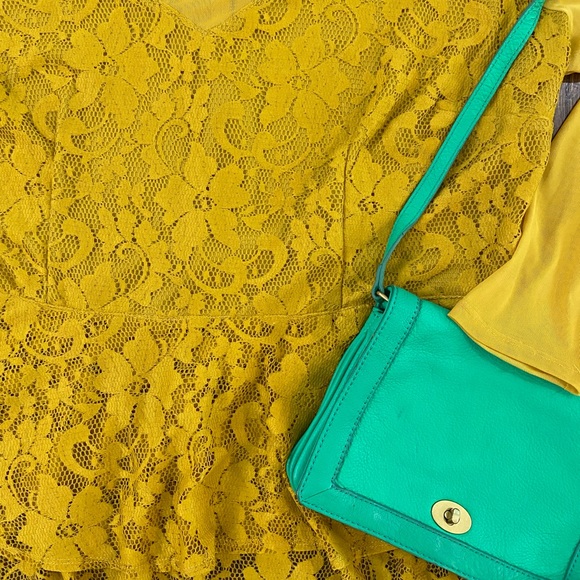 long sleeve sheer sleeve and back lace sweet heart shape ruffle top - Picture 3 of 14